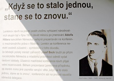 varovani-pred-hitlerem.jpg
